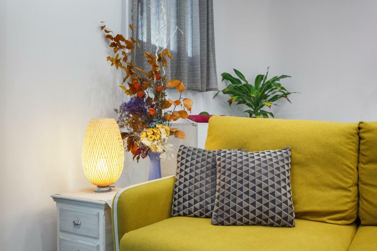 Beautiful Apartment 20 Minutes From City Center L’Hospitalet de Llobregat Exterior foto