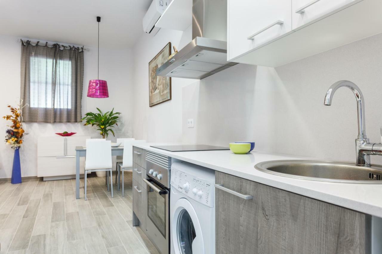Beautiful Apartment 20 Minutes From City Center L’Hospitalet de Llobregat Exterior foto