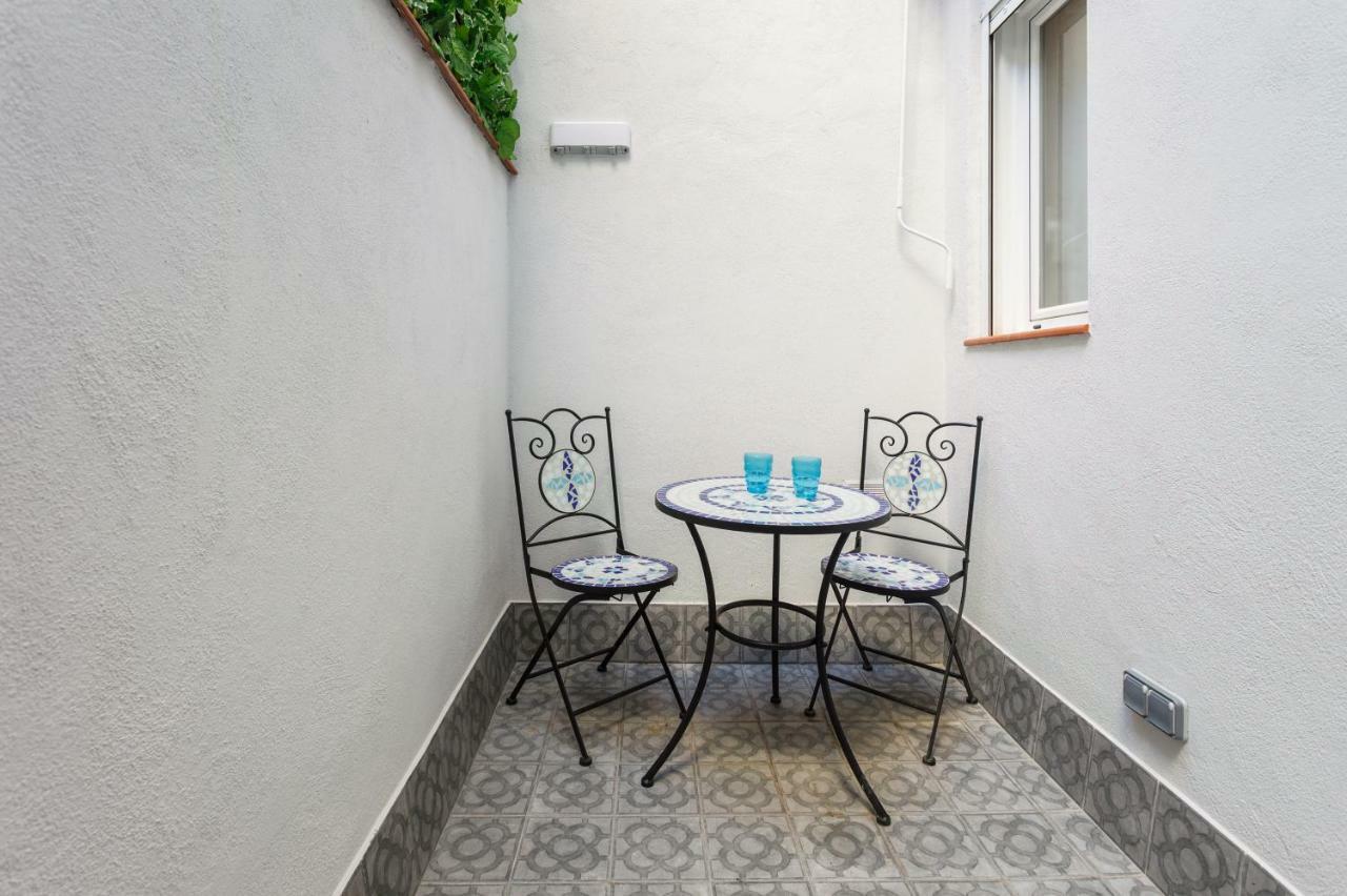 Beautiful Apartment 20 Minutes From City Center L’Hospitalet de Llobregat Exterior foto